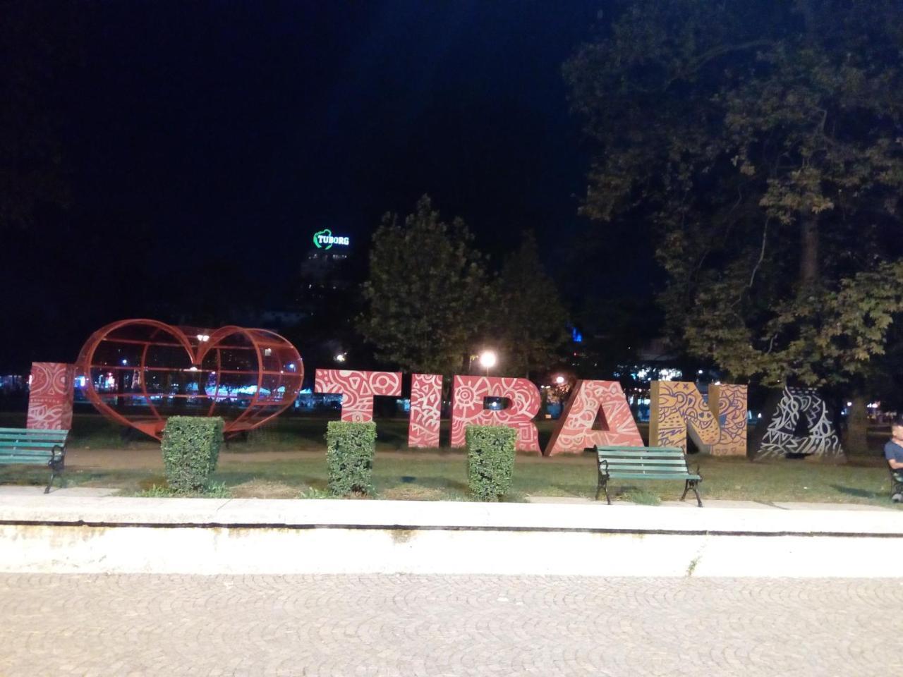 Luxury Tirana Apartment Luaran gambar